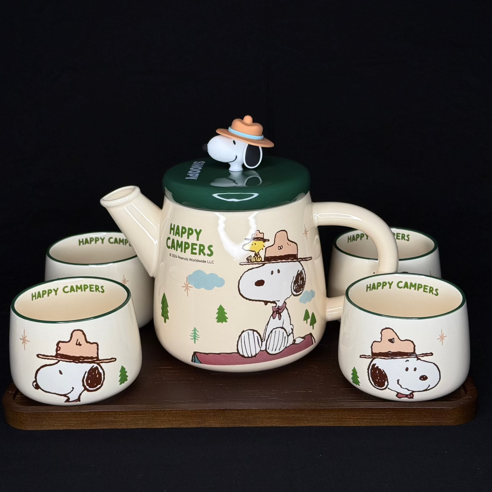 Offical Snoopy Beagle Scouts Tea Set Green